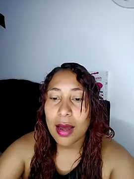 zafiro 93 online show from October 2025 08:52:01 PM