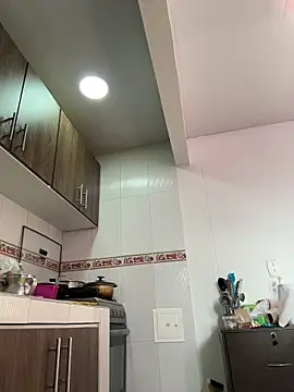 evelyn 1702 online show from February 2026 09:59:01 PM