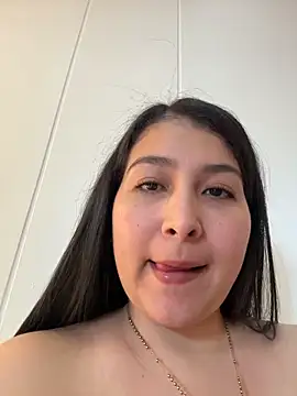 evelyn 1702 online show from March 2026 08:47:01 PM