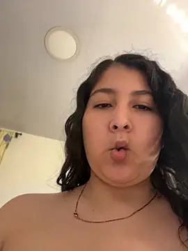 evelyn 1702 online show from June 2026 07:02:02 PM