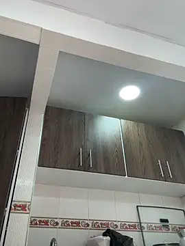 Snapshot of evelyn_1702 chatting on December 2025 09:01:02 PM evelyn 1702 online show from December 2025 09:01:02 PM