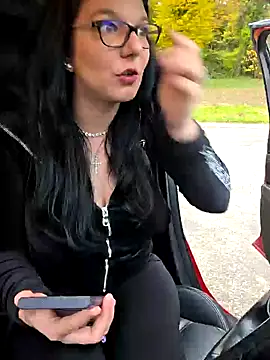 Swiss Lady online show from November 2025 03:06:01 PM