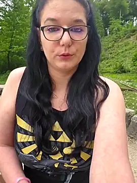 Swiss Lady online show from April 2026 03:05:01 PM