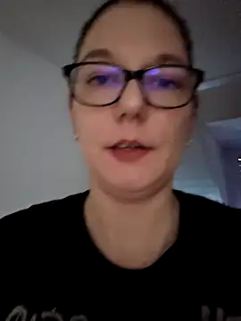 Swiss Lady online show from December 2025 09:23:01 AM