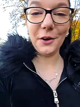 Swiss Lady online show from November 2025 01:59:02 PM