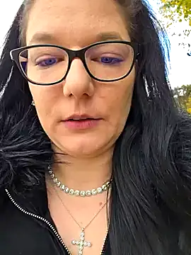 Swiss Lady online show from October 2025 02:28:01 PM