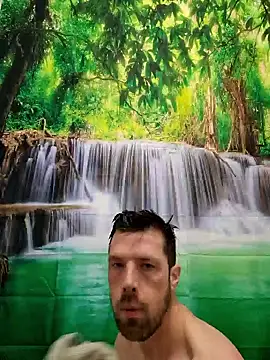 welcome-to-the-jungle online show from January 2026 06:33:01 PM