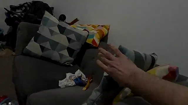 Snapshot of welcome-to-the-jungle chatting on February 2026 09:48:02 PM welcome-to-the-jungle online show from February 2026 09:48:02 PM