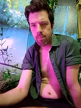 welcome-to-the-jungle online show from April 2026 08:37:02 PM
