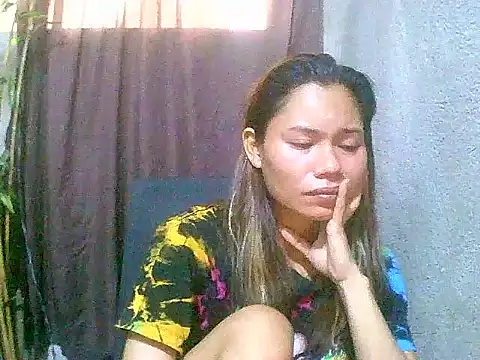 Snapshot of Sweeetgurll chatting on June 2026 12:22:02 AM Sweeetgurll online show from June 2026 12:22:02 AM