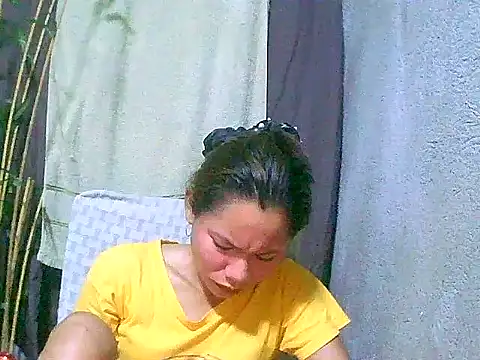 Snapshot of Sweeetgurll chatting on April 2026 01:36:01 PM Sweeetgurll online show from April 2026 01:36:01 PM