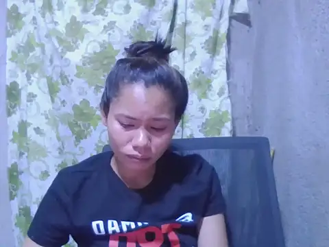 Sweeetgurll online show from November 2025 03:26:01 PM