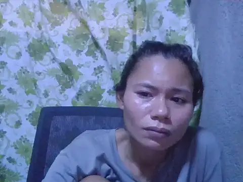 Snapshot of Sweeetgurll chatting on September 2025 08:35:02 AM Sweeetgurll online show from September 2025 08:35:02 AM