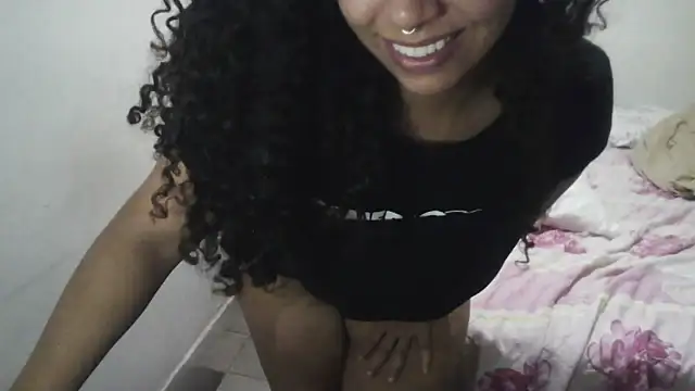 Snapshot of A_maddy chatting on November 2025 04:44:01 AM A maddy online show from November 2025 04:44:01 AM