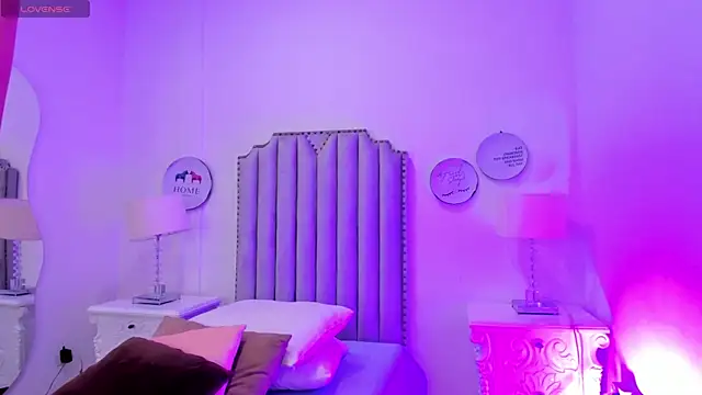 Alison Carde05 online show from April 2026 07:04:01 PM