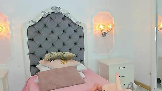 Alison Carde05 online show from September 2025 07:51:02 PM