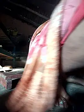 Snapshot of Monika_thakurr chatting on February 2026 02:44:02 AM Monika thakurr online show from February 2026 02:44:02 AM