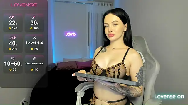 SelinaStorm online show from June 2026 11:42:01 PM