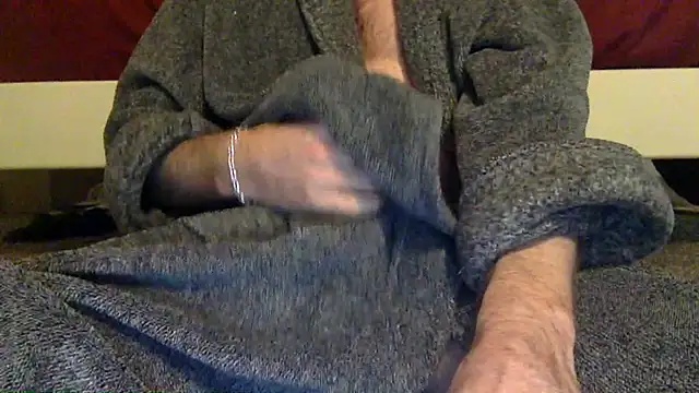 Zluxx online show from November 2025 12:25:01 AM