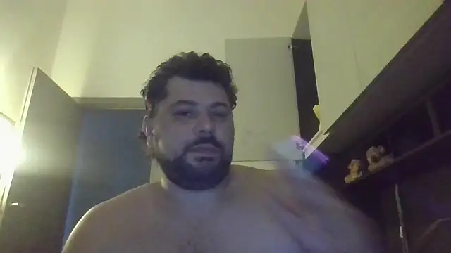 giuseppelovisi85 online show from October 2025 08:05:01 AM