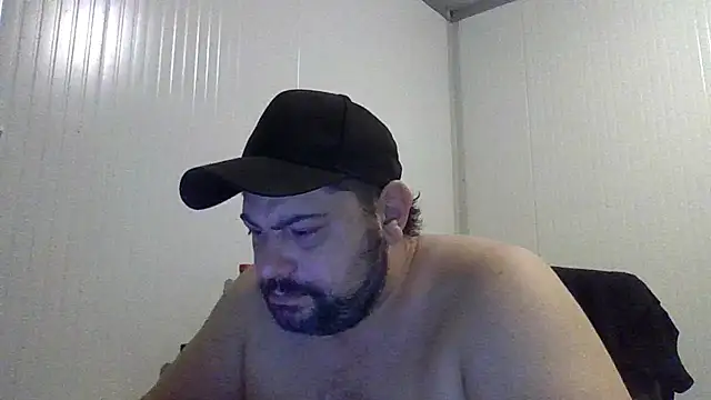 giuseppelovisi85 online show from September 2025 12:44:01 AM