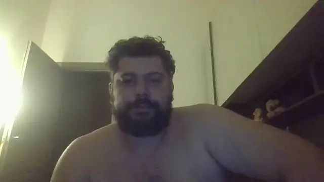 giuseppelovisi85 online show from October 2025 11:39:02 PM