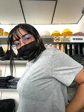 Kyra  Rose online show from November 2025 04:06:02 PM