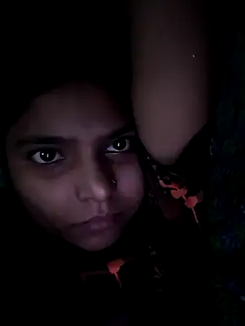 Antique-stickchart-couple online show from October 2025 06:48:02 AM