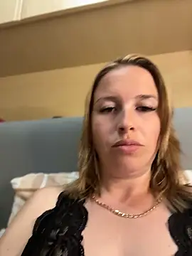 amberrose094 online show from May 2026 07:17:01 PM