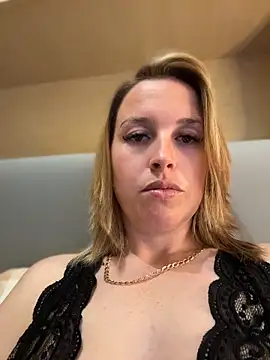 amberrose094 online show from May 2026 07:07:02 PM