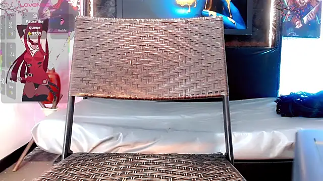 Natasha clifford online show from April 2026 08:15:02 PM