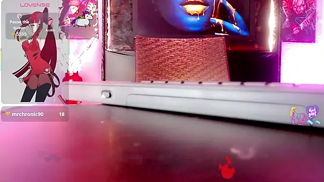 Natasha clifford online show from April 2026 07:21:02 PM