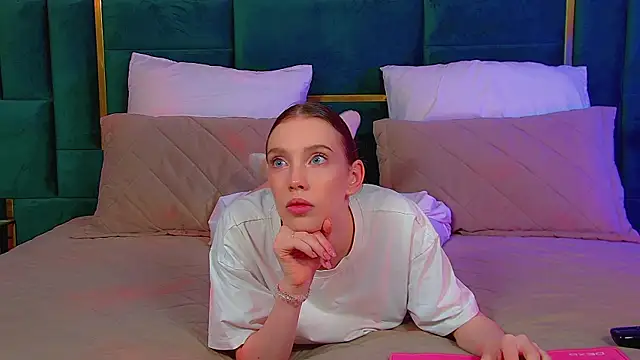 VeronicaVances online show from May 2026 07:20:02 PM