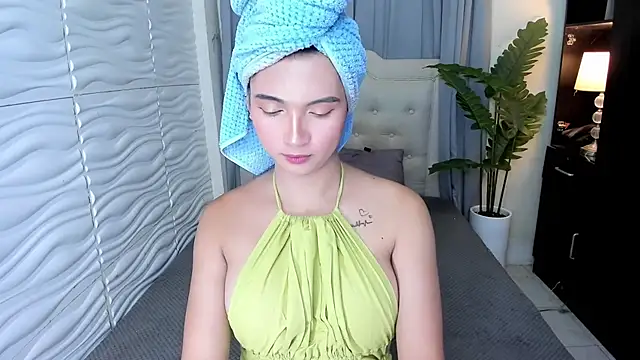 Patricia Anderson online show from October 2025 07:06:02 AM