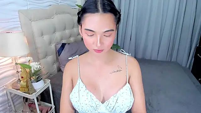 Patricia Anderson online show from November 2025 06:17:02 AM