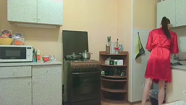 Lucy Divine online show from October 2025 01:21:02 PM