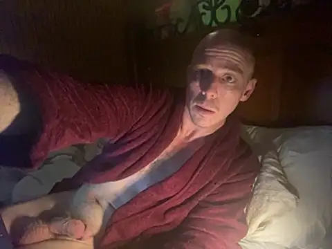 Mac ThunderDick online show from March 2026 01:56:02 PM