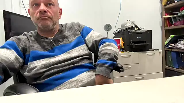 frankyjones8989 online show from November 2025 03:18:01 AM