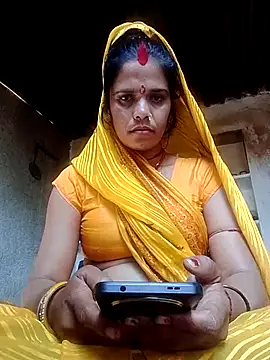 Snapshot of Hot_ashna chatting on February 2026 05:48:02 AM Hot ashna online show from February 2026 05:48:02 AM