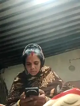 Snapshot of Hot_ashna chatting on January 2026 04:24:02 PM Hot ashna online show from January 2026 04:24:02 PM