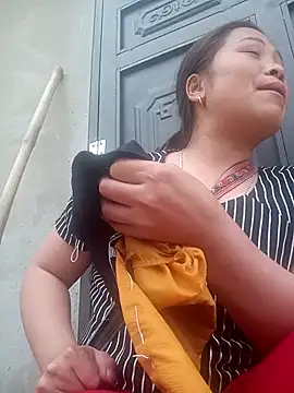 Milan6789 online show from February 2026 08:14:02 AM