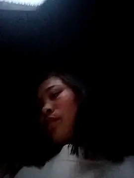 Milan6789 online show from February 2026 11:29:02 PM