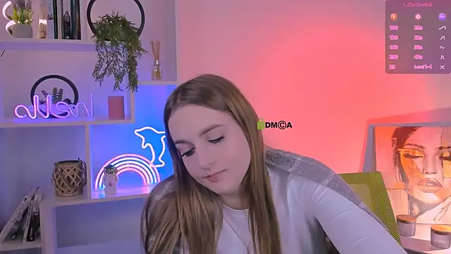 luna tin online show from September 2025 01:45:01 AM