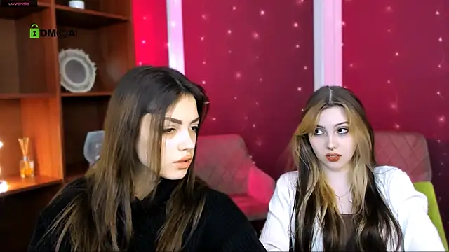 luna tin online show from December 2025 12:26:01 PM