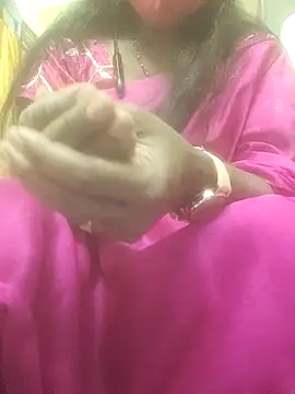 Snapshot of hotmahitha chatting on May 2026 05:55:01 PM hotmahitha online show from May 2026 05:55:01 PM