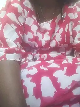 Snapshot of hotmahitha chatting on May 2026 02:02:02 AM hotmahitha online show from May 2026 02:02:02 AM