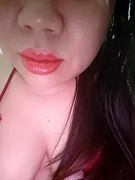 Julyy08 online show from December 2025 06:02:02 PM