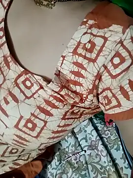 angry couplez online show from February 2026 04:28:02 PM