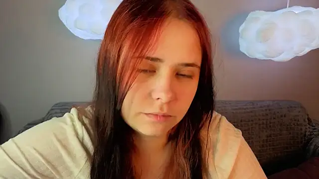 Alis Platt online show from May 2026 01:01:02 AM