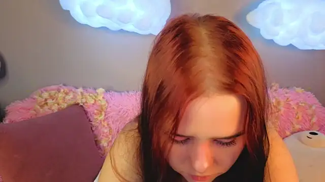 Alis Platt online show from May 2026 01:02:02 AM